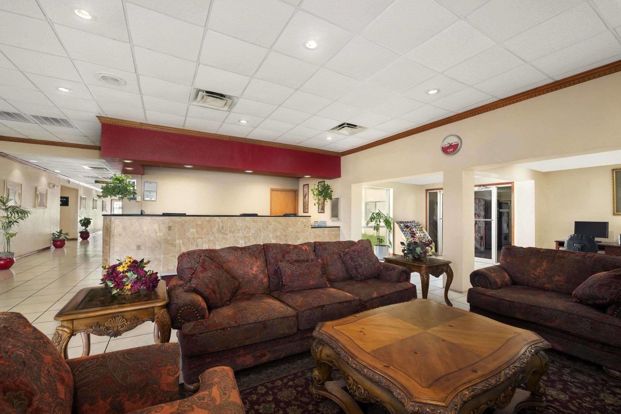 Space Coast Hotel Titusville-Kennedy Space Center Экстерьер фото
