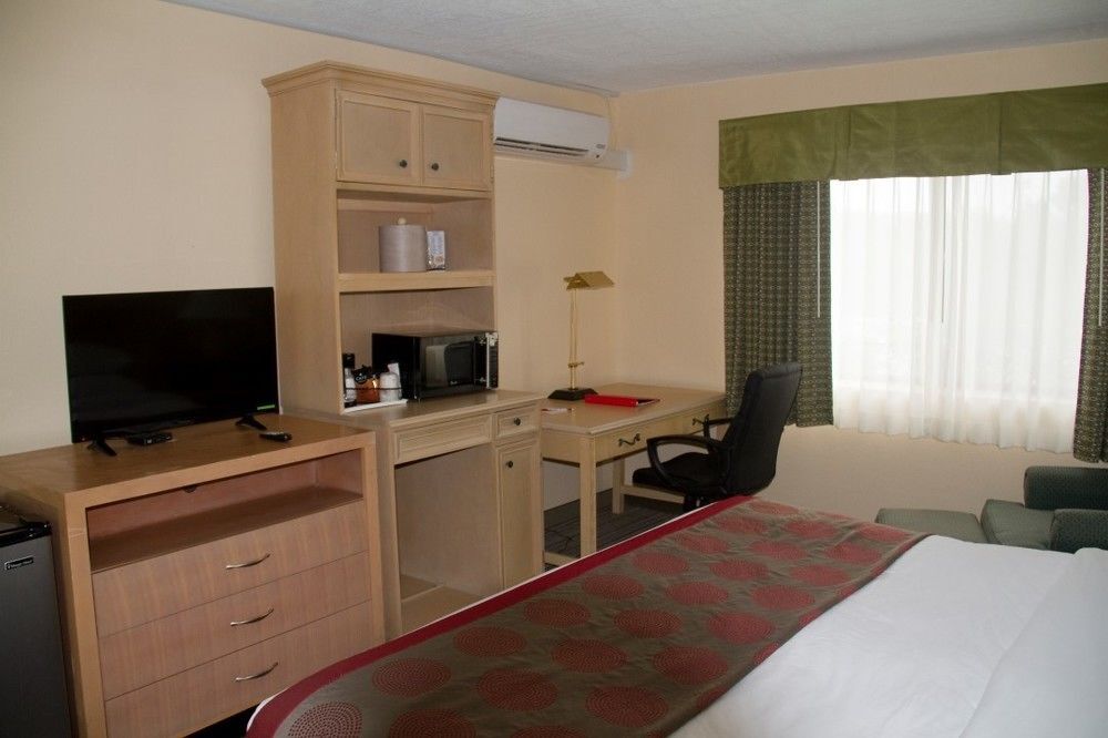 Space Coast Hotel Titusville-Kennedy Space Center Экстерьер фото