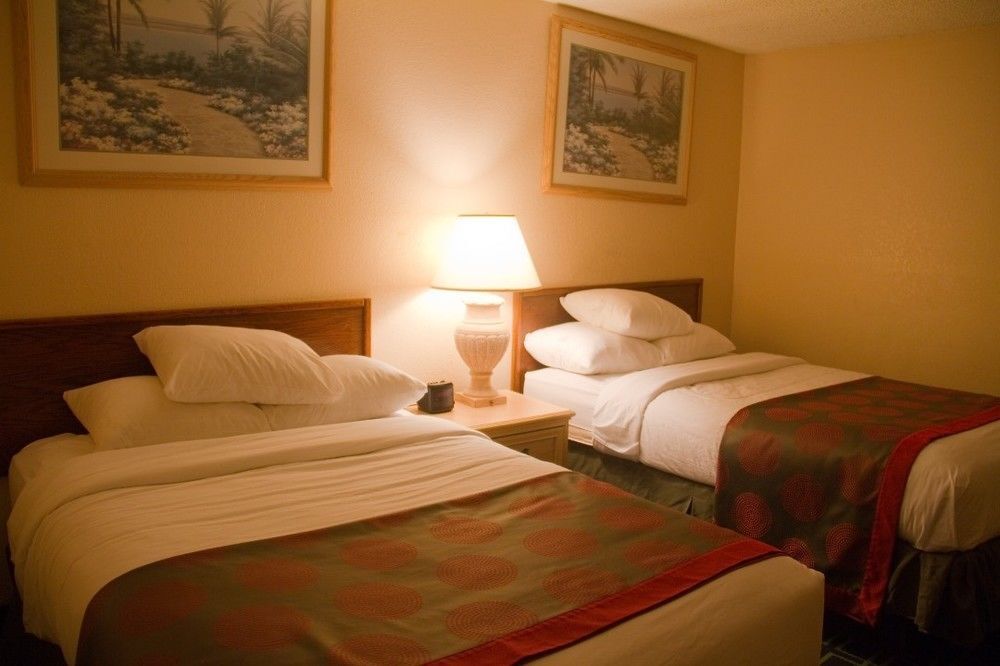Space Coast Hotel Titusville-Kennedy Space Center Экстерьер фото